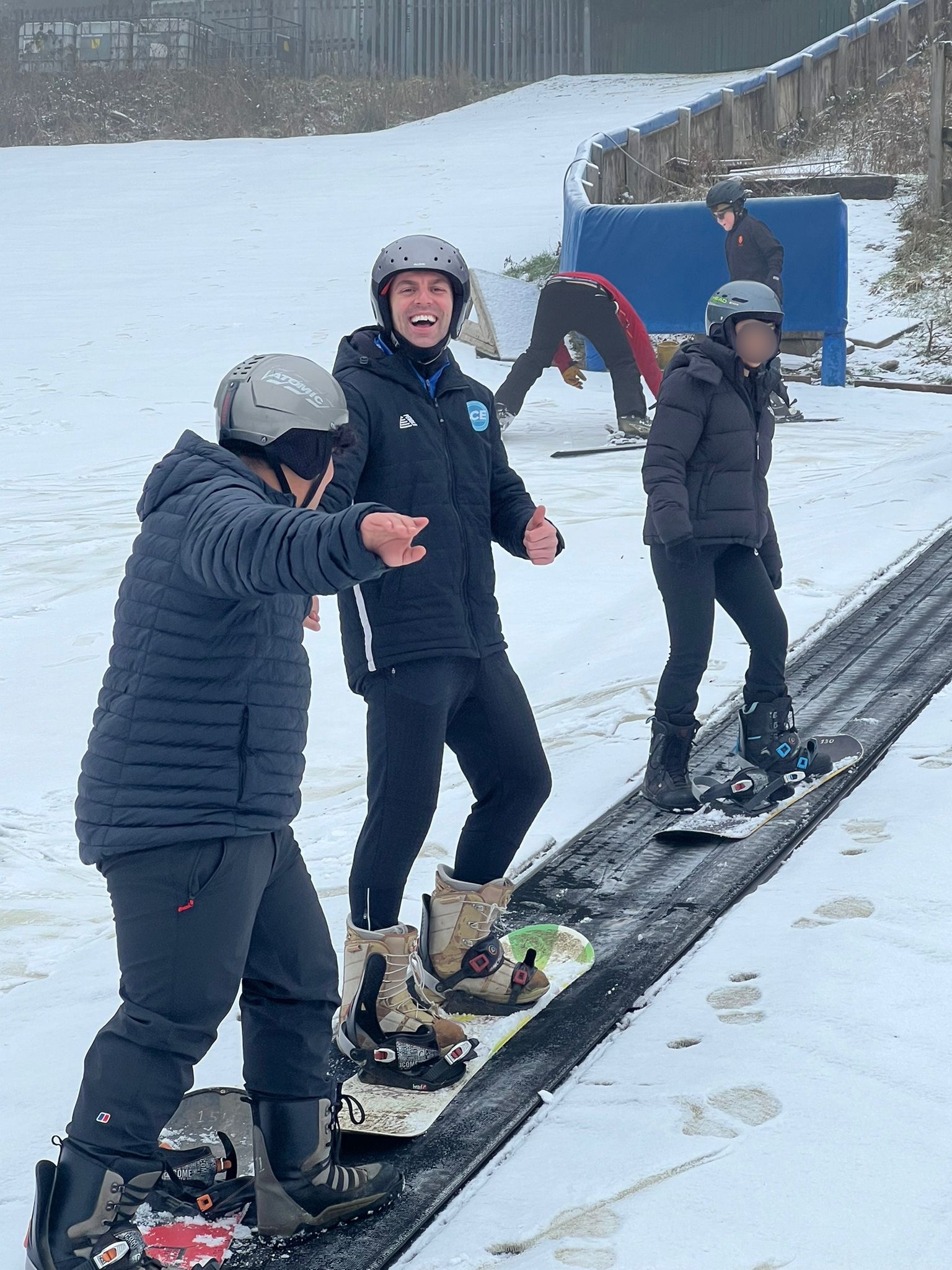 snow boarding lce.jpg